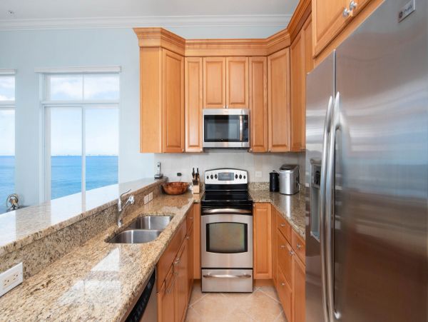 Ocean Views Grand Cayman Vacation Condo Three Bedroom
