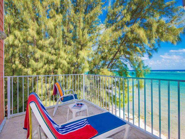 Grand Cayman Oceanfront Villa Rental - Luxury 4-Bedroom Vacation Home with Pool