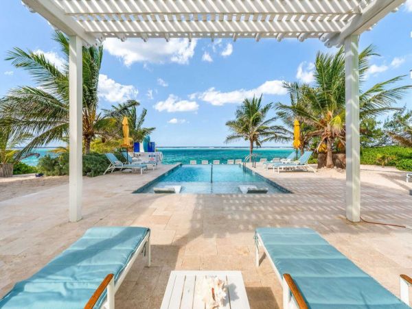 Grand Cayman   Entire Beach Estate  Accommodate up to 32 Guests- Smaller Groups Welcome - additional view, photo 5