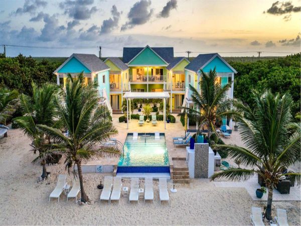 Grand Cayman   Entire Beach Estate  Accommodate up to 32 Guests- Smaller Groups Welcome - additional view, photo 4