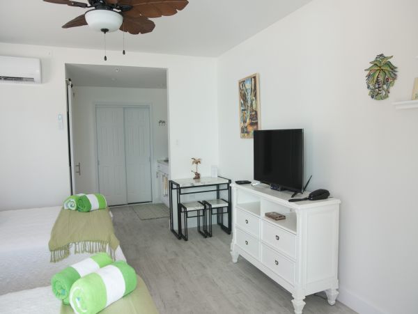 Cayman Islands Condo 959537