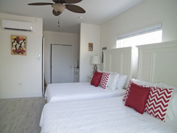 Cayman Islands Condo 959541