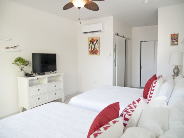 Cayman Islands Condo 959541