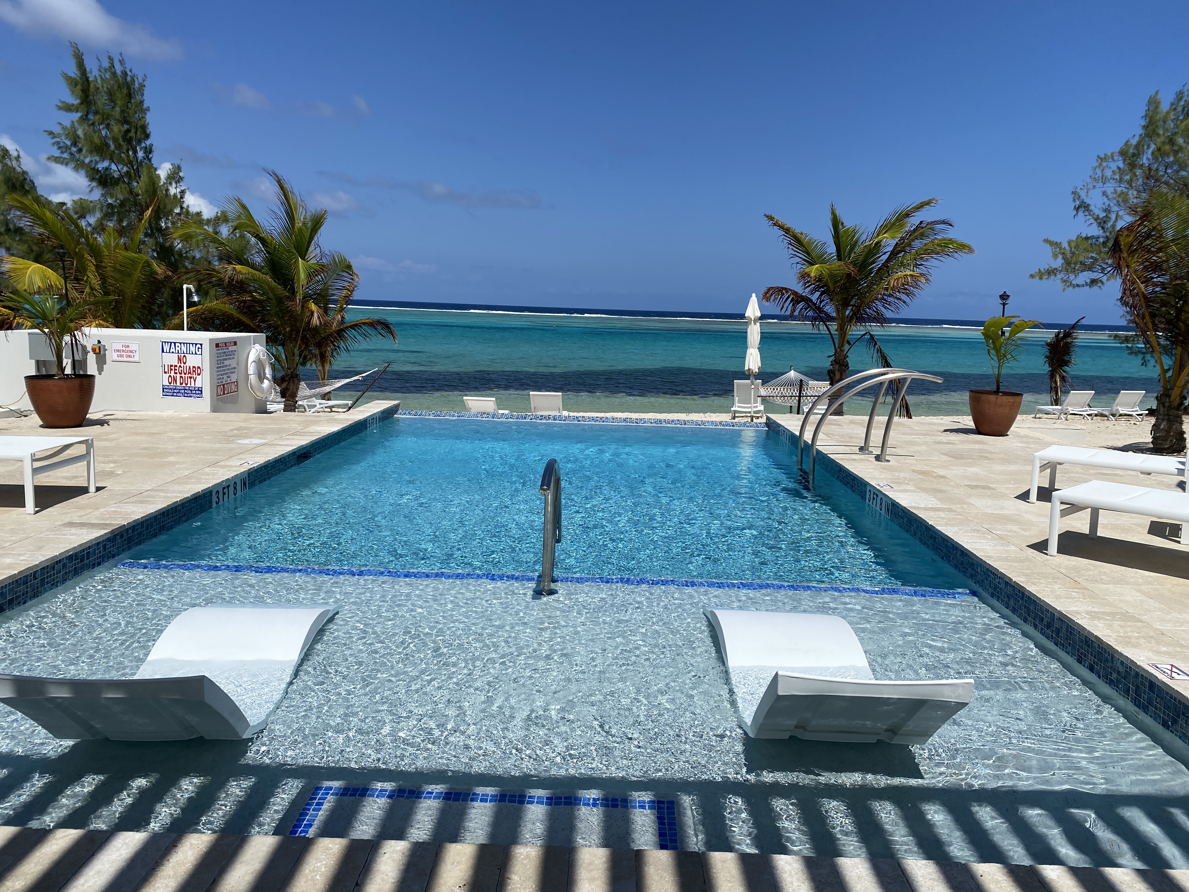 Cayman Islands Condo 959543