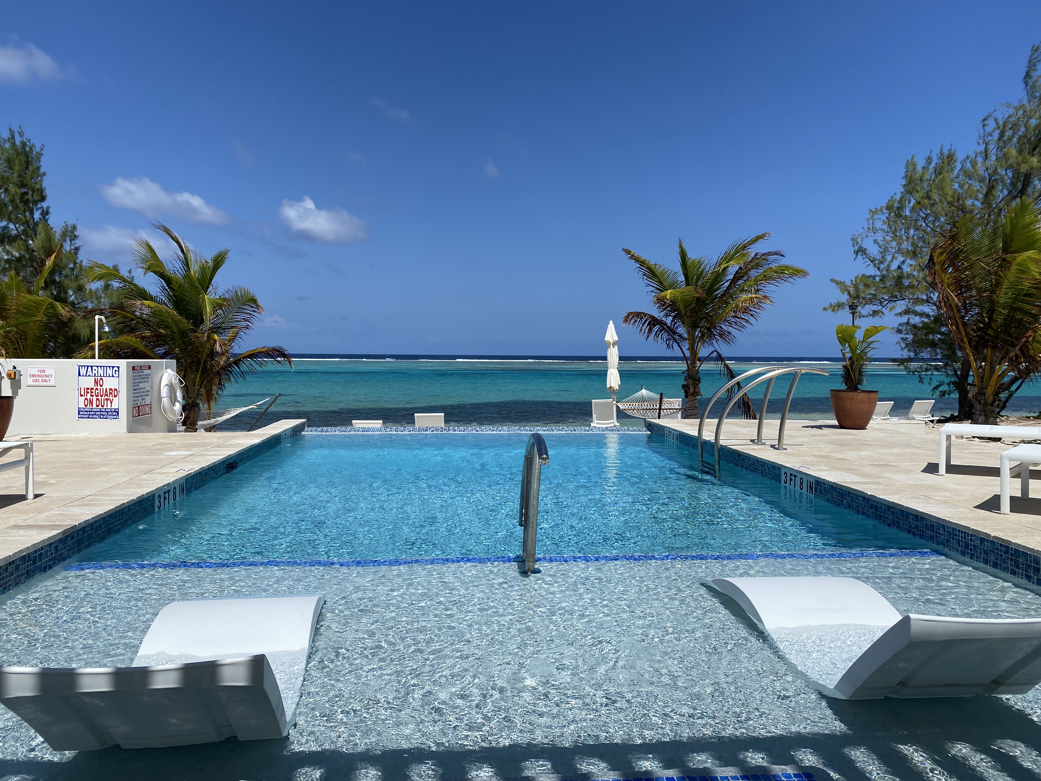 Cayman Islands Condo 959545