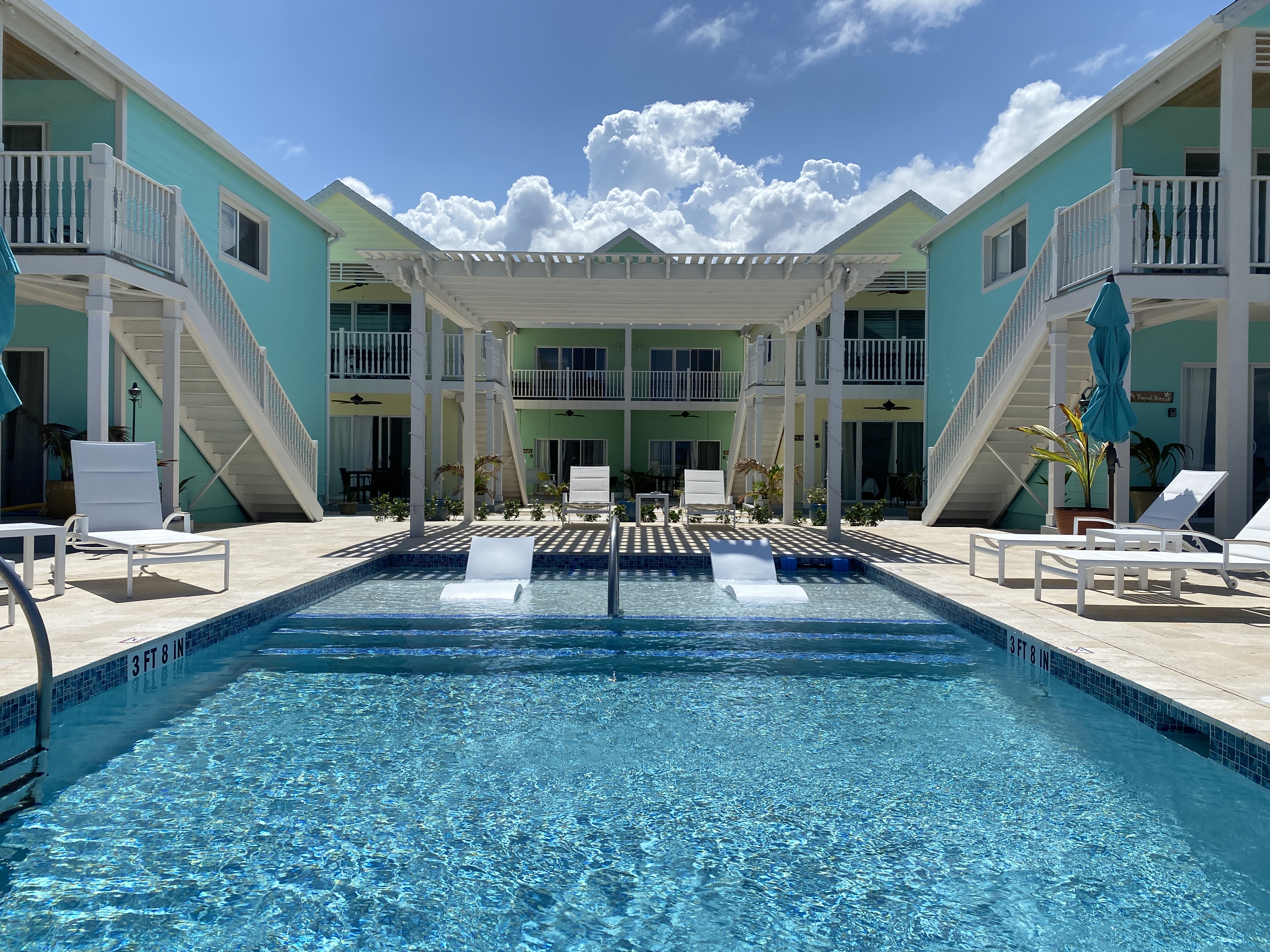Cayman Islands Condo 959545