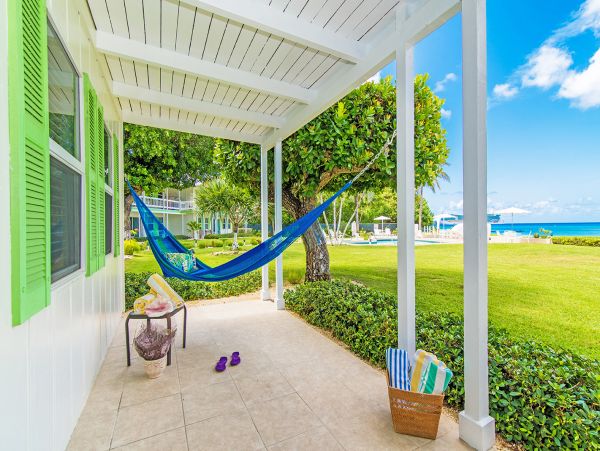 Cayman Islands Condo 959576