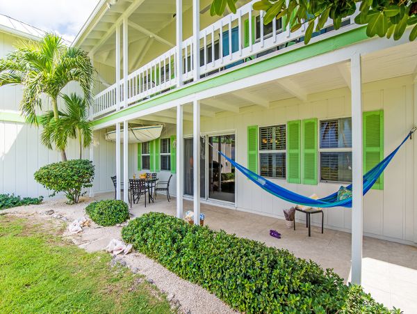 Cayman Islands Condo 959576