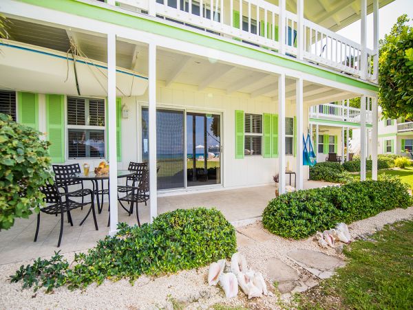 Cayman Islands Condo 959576