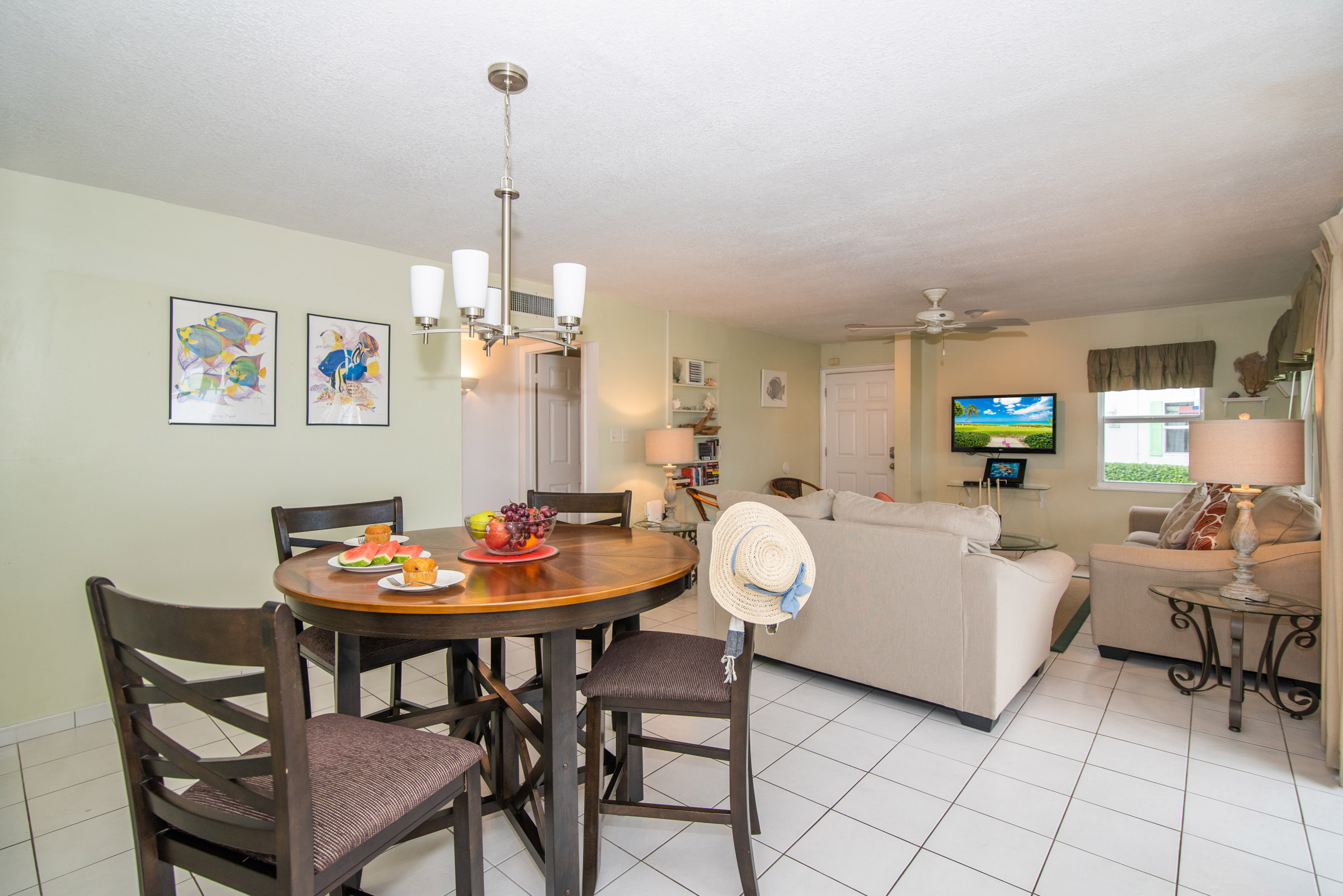 Cayman Islands Condo 959578