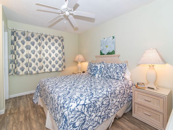 Cayman Islands Condo 959578
