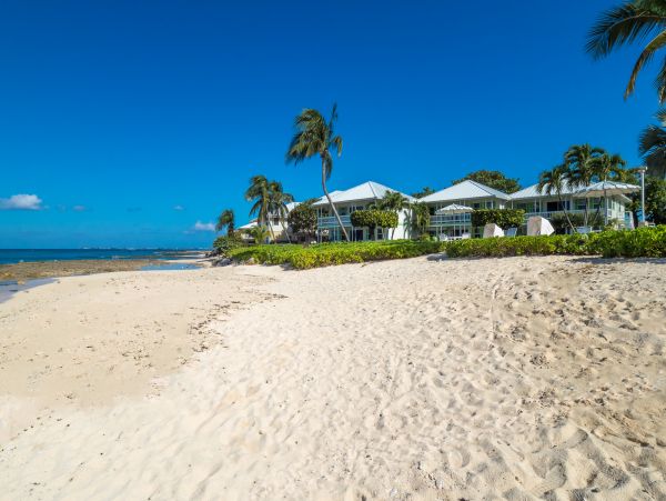 Cayman Islands Condo 959580