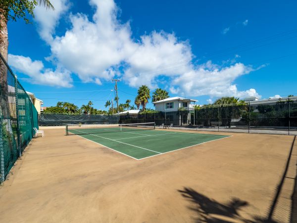 Cayman Islands Condo 959580