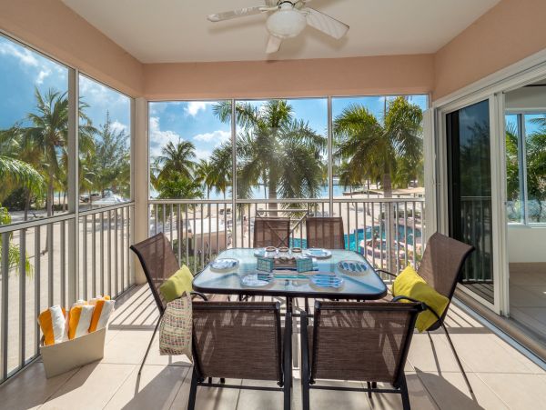 Cayman Islands Condo 959584
