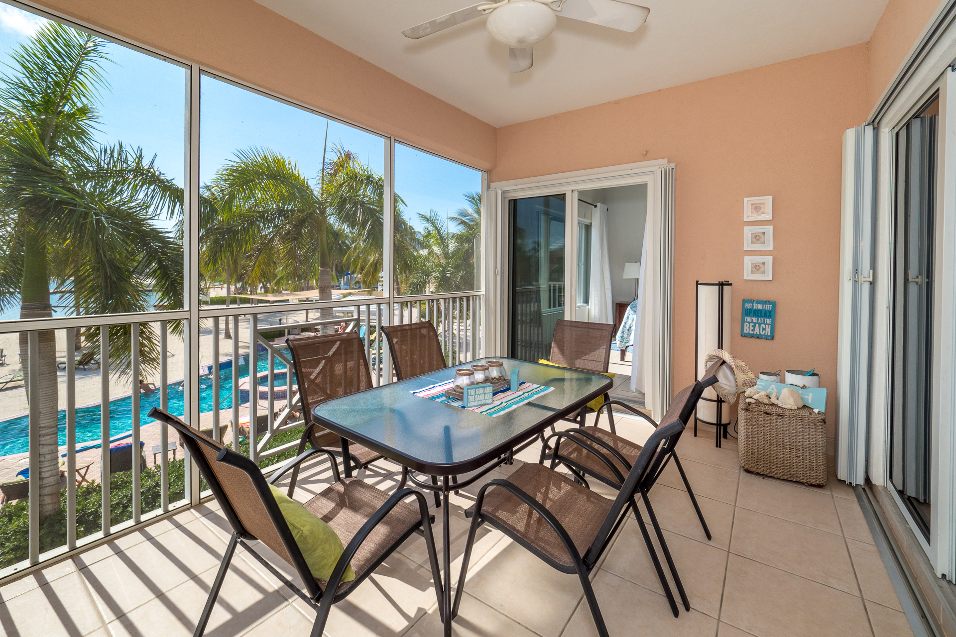 Cayman Islands Condo 959584
