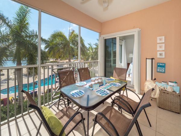 Cayman Islands Condo 959584
