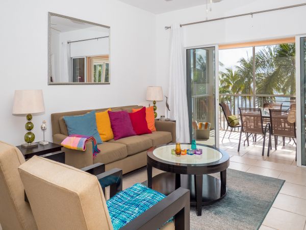 Cayman Islands Condo 959584