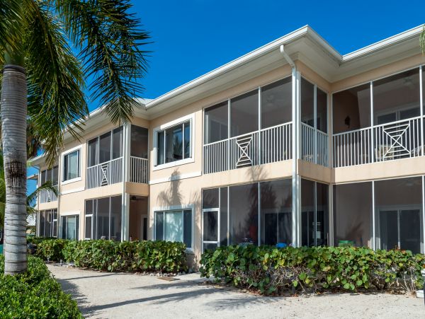 Cayman Islands Condo 959584