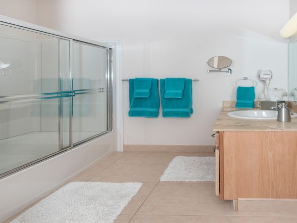 Cayman Islands Condo 959659