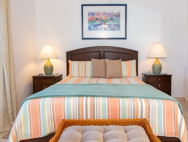 Cayman Islands Condo 959665