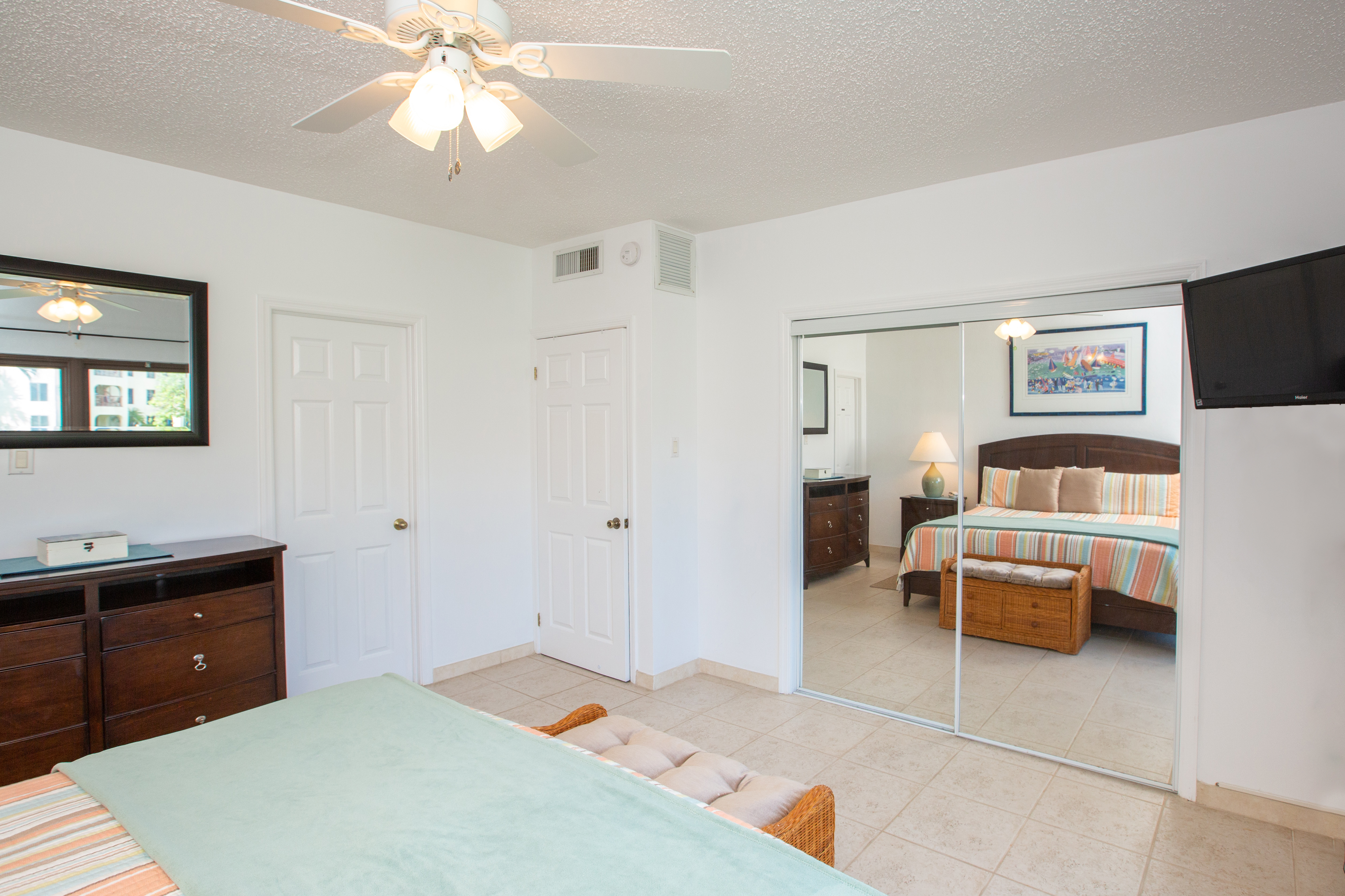 Cayman Islands Condo 959665