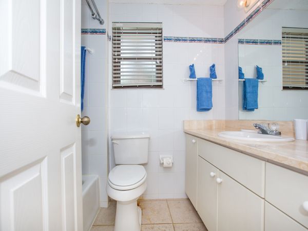 Cayman Islands Condo 959665
