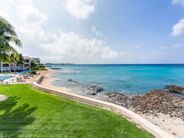 Cayman Islands Condo 959667