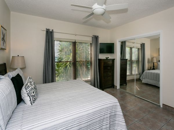 Cayman Islands Condo 959667