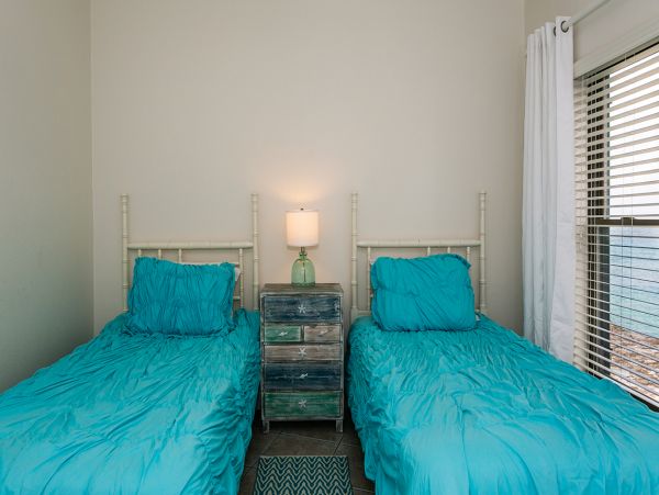 Cayman Islands Condo 959667