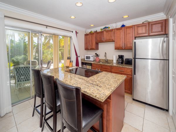 Cayman Islands Condo 959670