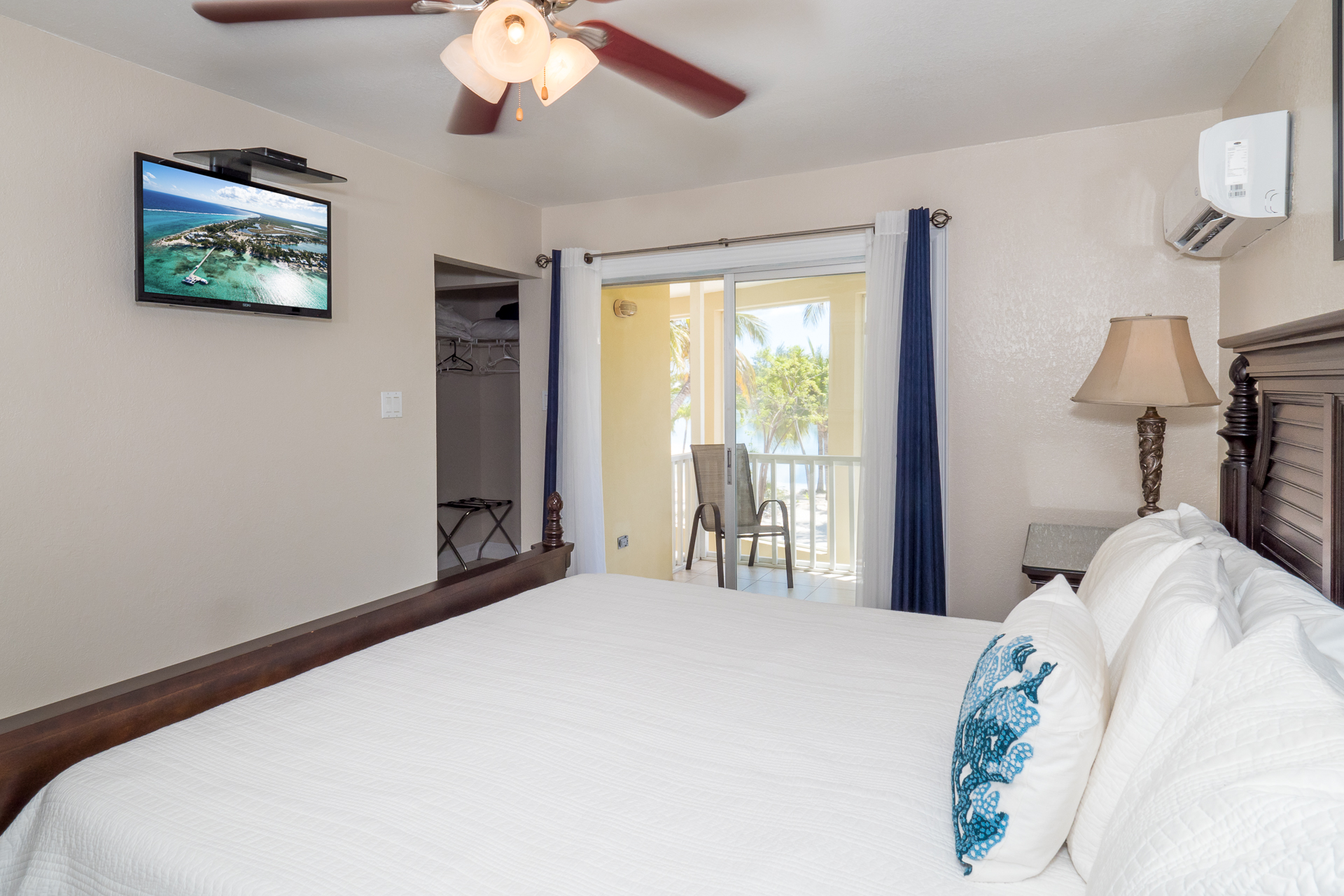 Cayman Islands Condo 959670