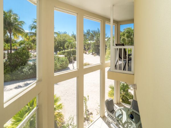 Cayman Islands Condo 959670