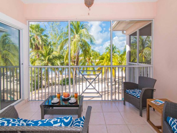 Cayman Islands Condo 959674