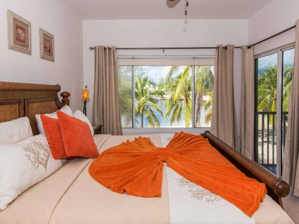 Cayman Islands Condo 959674