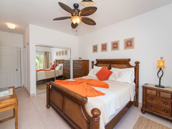 Cayman Islands Condo 959674