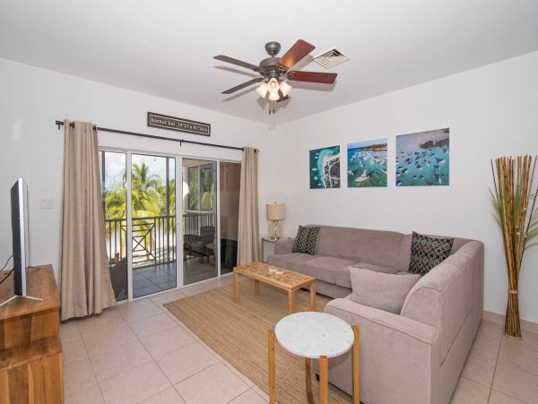 Cayman Islands Condo 959674