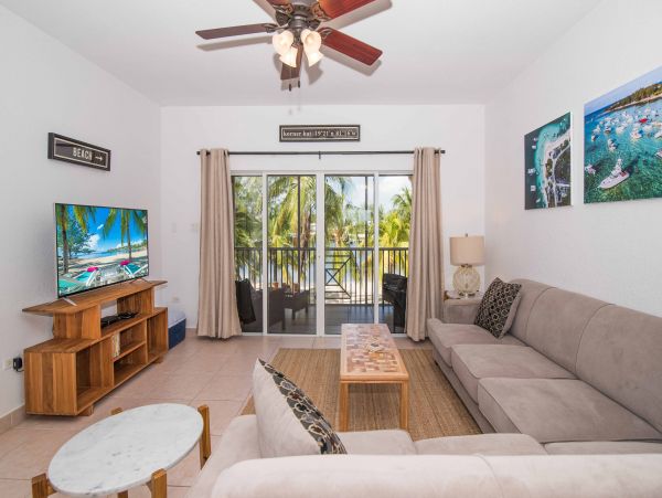 Cayman Islands Condo 959674