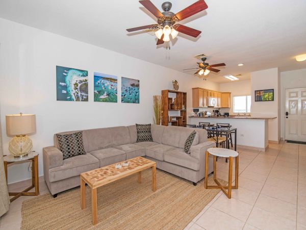 Cayman Islands Condo 959674