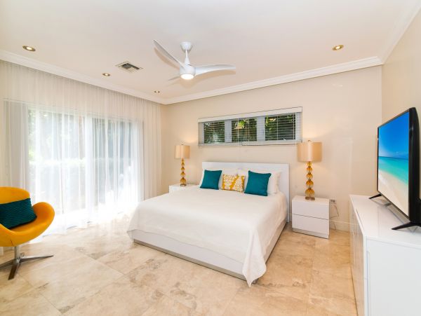Cayman Islands Condo 959699