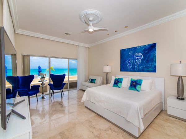 Cayman Islands Condo 959699