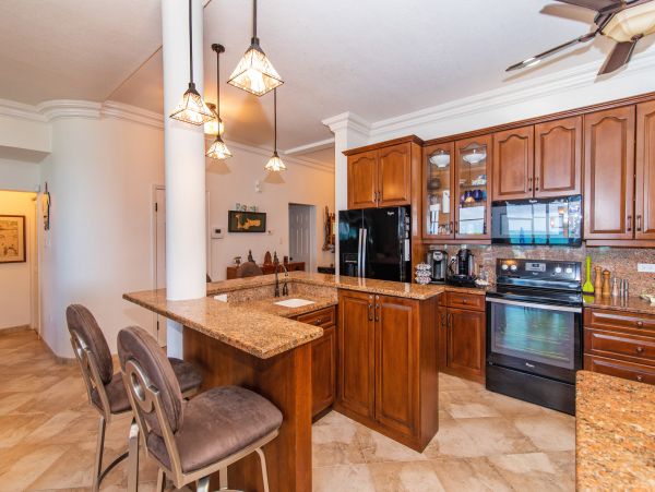 Cayman Islands Condo 959703