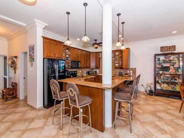 Cayman Islands Condo 959703