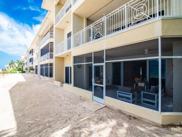 Cayman Islands Condo 959703