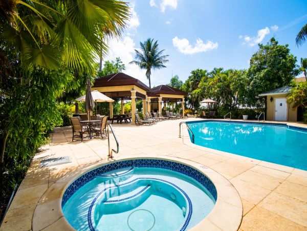 Cayman Islands Condo 959703