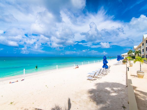 Cayman Islands Condo 959704