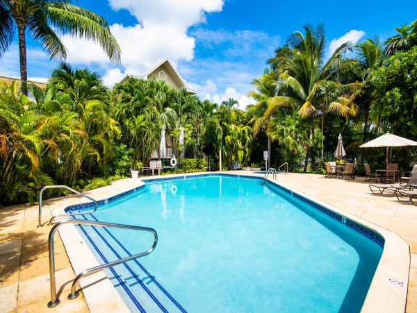 Cayman Islands Condo 959704