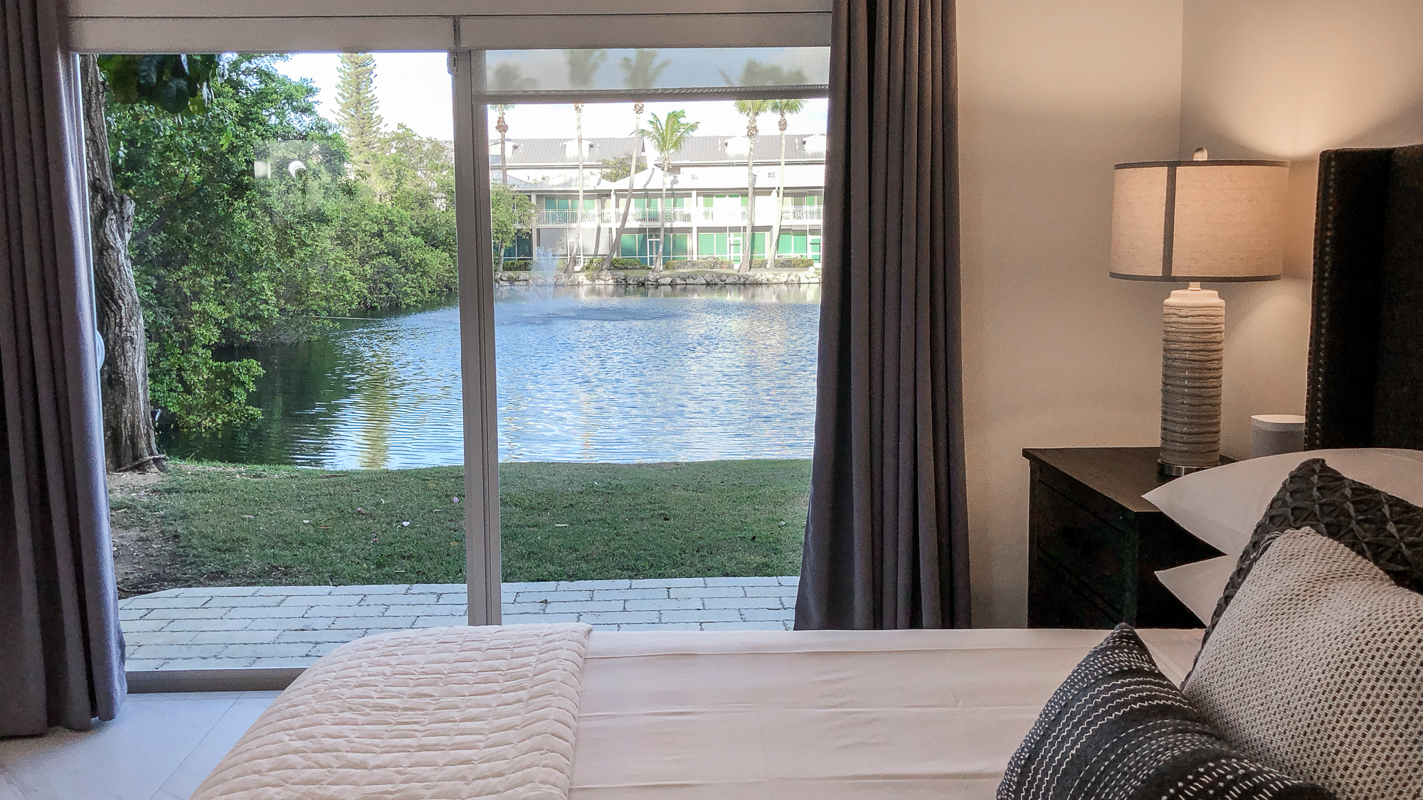 Cayman Islands Condo 959704