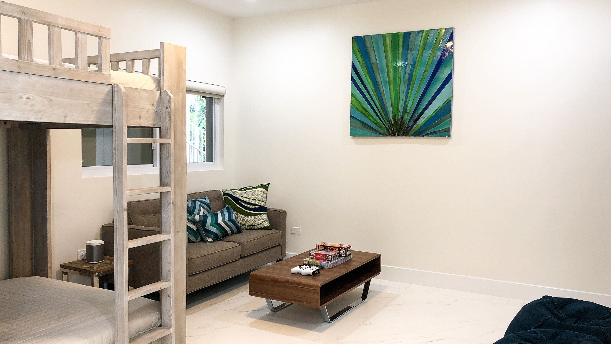 Cayman Islands Condo 959704