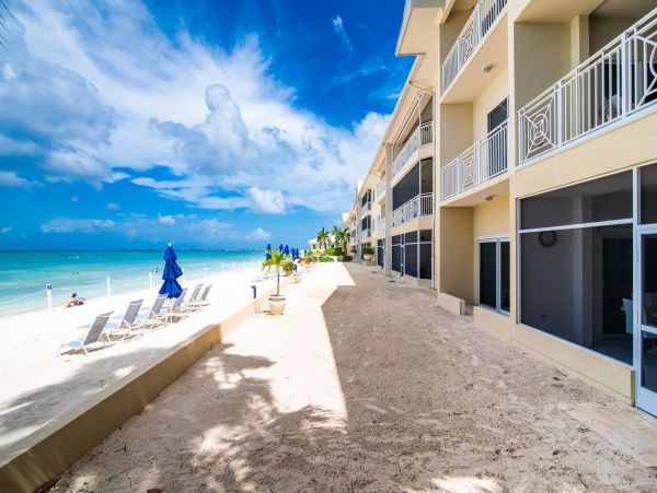 Cayman Islands Condo 959704