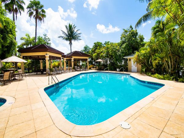 Cayman Islands Condo 959704
